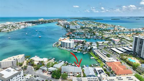 apt-1-234 Dolphin Pt, Clearwater Beach, FL, 33767-2110 | Card Image