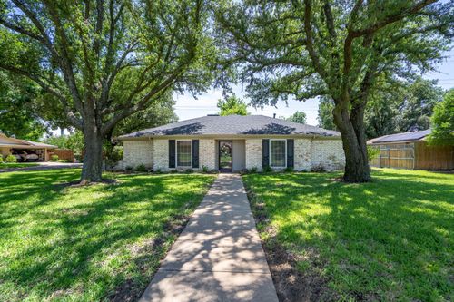 110 Sunview St, Sunnyvale, TX, 75182-9404 | Card Image