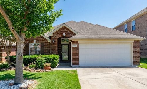 10128 Longranger Dr, Hurst, TX, 76053-7873 | Card Image