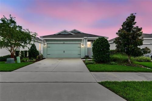 5285 Sunshine Dr, WILDWOOD, FL, 34785-7757 | Card Image