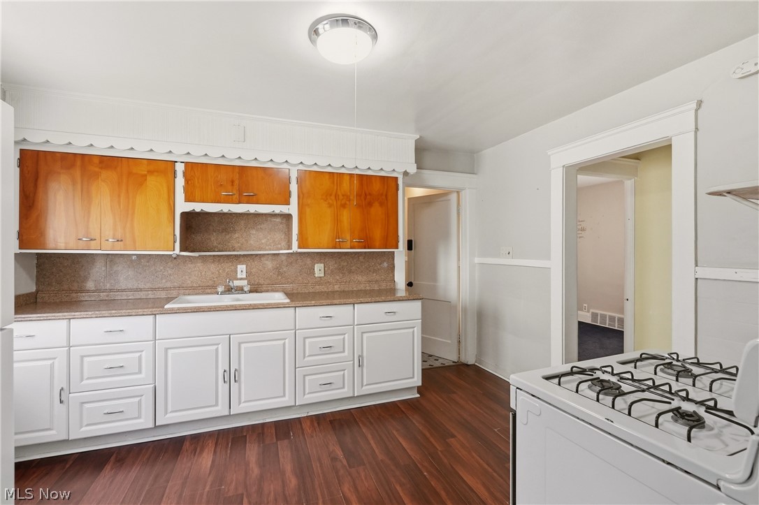 Residential Lease in Cleveland 2