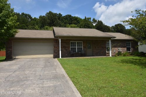 3008 Country Meadows Ln, Maryville, TN, 37803-3058 | Card Image