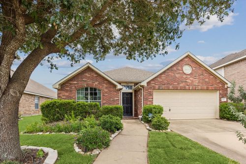 7034 Cornflower Ln, Katy, TX, 77494-4260 | Card Image