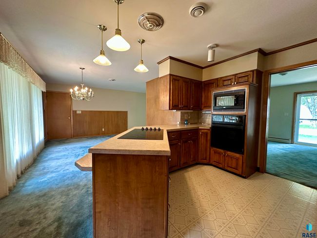 511 W Crawford St, House other with 3 bedrooms, 3 bathrooms and null parking in Luverne MN | Image 8