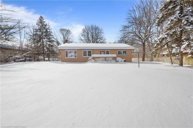 33 Golf Course Rd, House other with 3 bedrooms, 1 bathrooms and 6 parking in Conestogo ON | Image 35