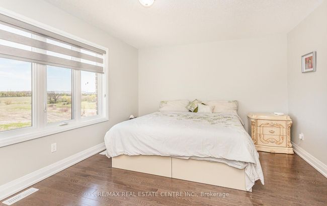 3 Dalbeattie Dr, House attached with 4 bedrooms, 3 bathrooms and 1 parking in Brampton ON | Image 26