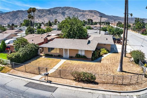 2174 W Lincoln St, Banning, CA, 92220-4248 | Card Image