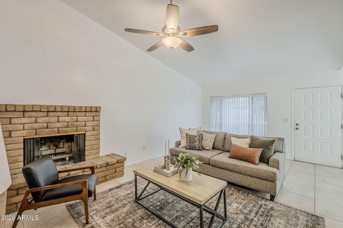 104-16 W Loma Vista Dr, Tempe, AZ, 85282-3547 | Card Image