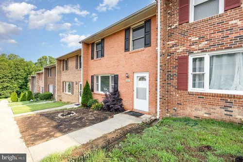 242 Overlook Ct, FREDERICKSBURG, VA, 22405-1941 | Card Image