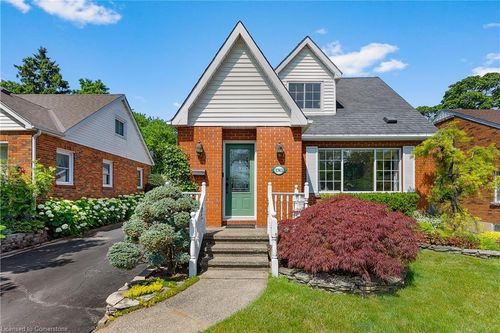 5743 Lowell Ave, Niagara Falls, ON, L2G4E4 | Card Image