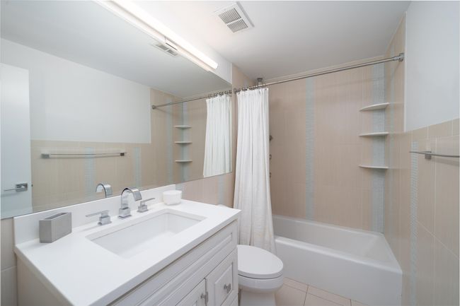 APT-103 - 2 Constitution Ct, Condo with 3 bedrooms, 3 bathrooms and null parking in Hoboken NJ | Image 22