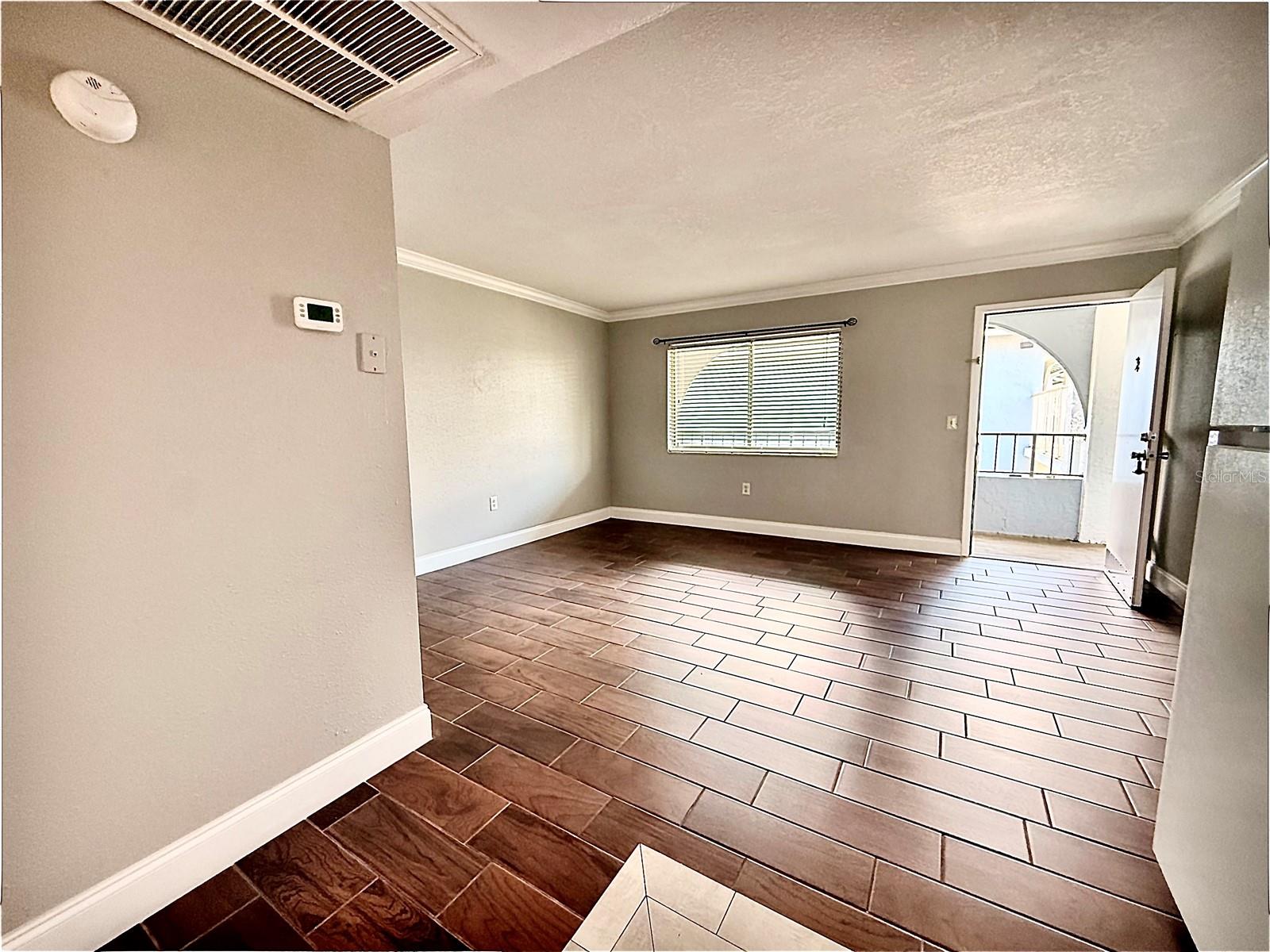 Residential Lease in ALTAMONTE SPRINGS 5
