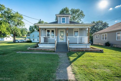 4412 14th Ave, Parkersburg, WV, 26101-7016 | Card Image