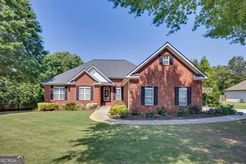 135 Rose Creek Dr, Covington, GA, 30014-7480 | Card Image