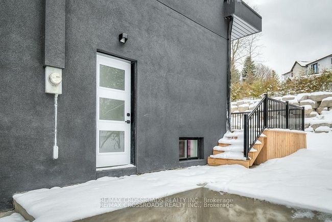 696 Hillview Cres, House other with 6 bedrooms, 5 bathrooms and 10 parking in Pickering ON | Image 40