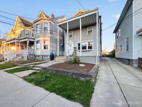 apt-1-194 High St, Perth Amboy, NJ, 08861-4877 | Card Image