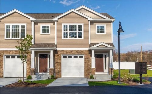 unit-12-25 Franklin Rd, East Greenwich, RI, 02818-2178 | Card Image