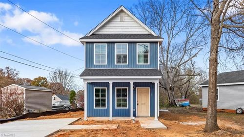 2226 Smith St, Reidsville, NC, 27320-6512 | Card Image