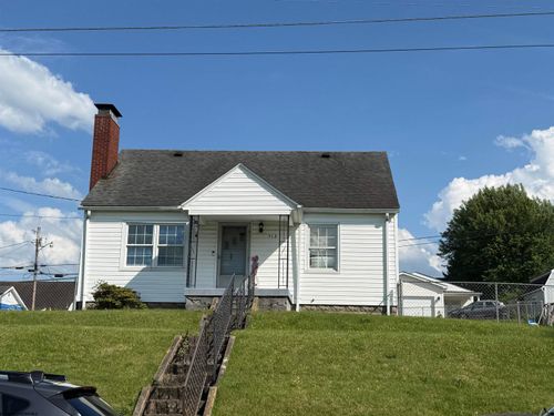 512 West Virginia Avenue, Nutter Fort, WV, 26301 | Card Image