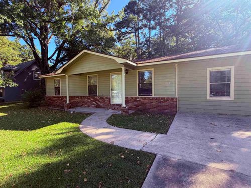 1613 N James St, Jacksonville, AR, 72076-3129 | Card Image