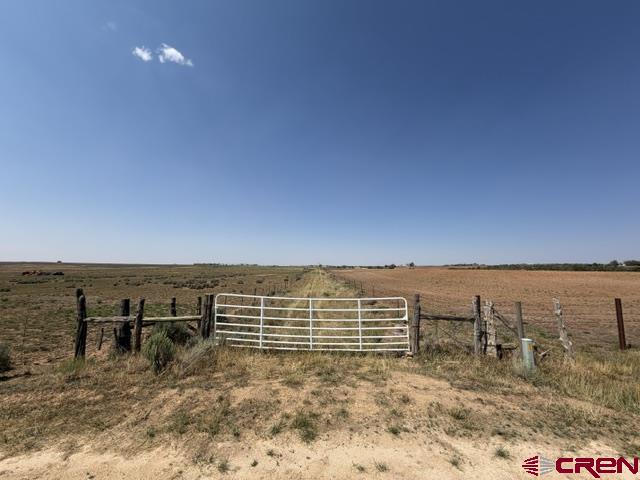 Land in Dove Creek