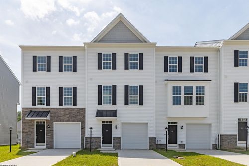 34-34 Dover Ct, Bridgeport, WV, 26330-2035 | Card Image