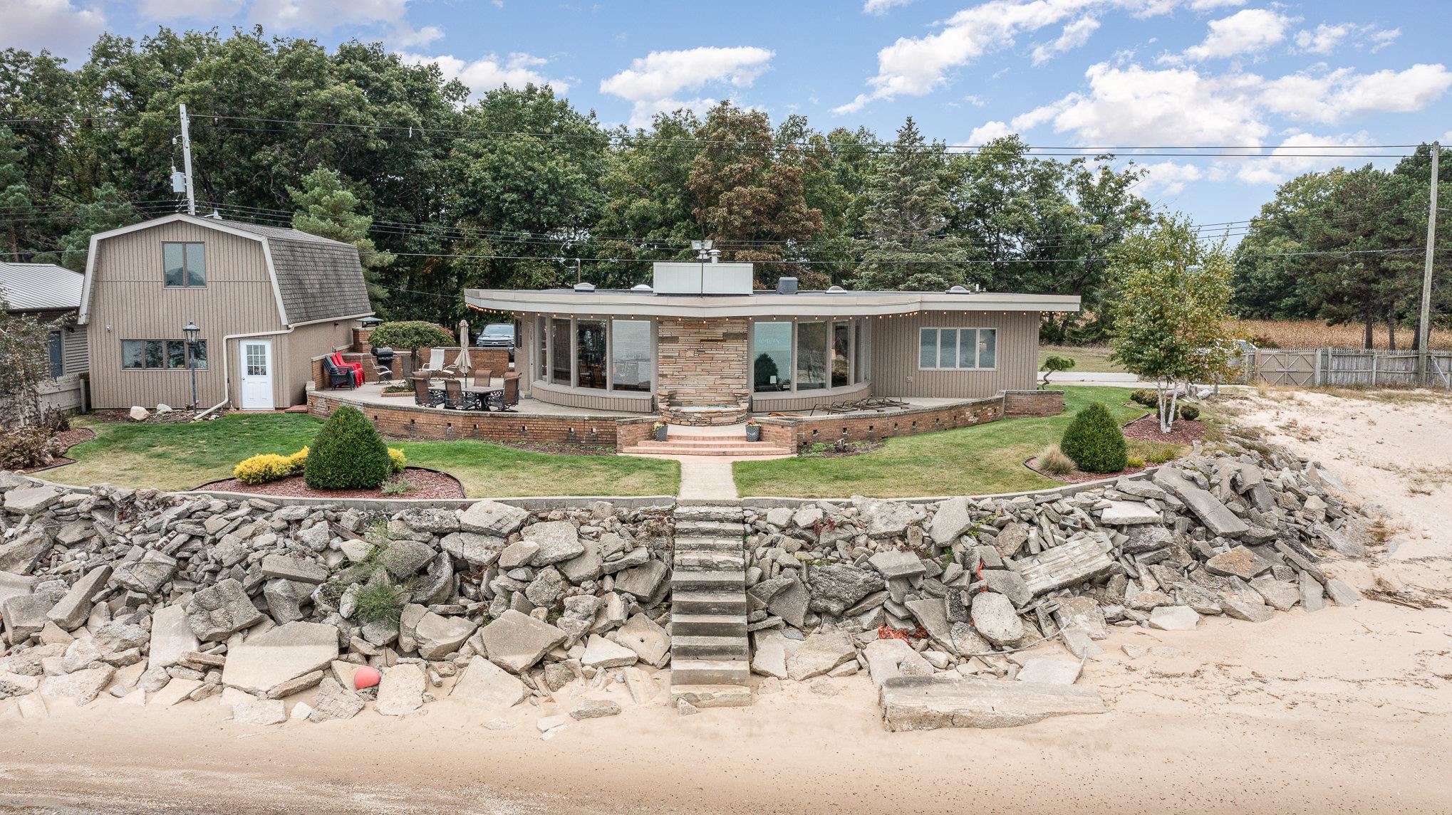 Ricoma Beach Rd, Bay City, MI 48706