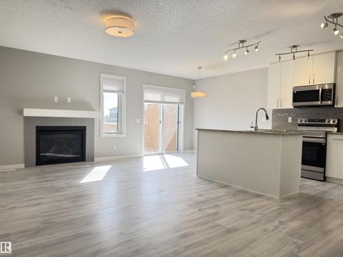 12613 45 St Nw, Edmonton, AB, T5A1L3 | Card Image