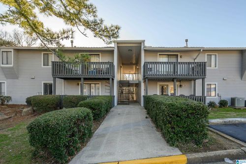 1015-1015 Woodland Vlg, Vestavia Hills, AL, 35216-1124 | Card Image