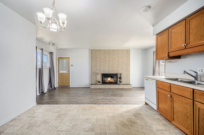 37653 Badger Dr, House other with 3 bedrooms, 2 bathrooms and null parking in Sterling Heights MI | Image 10