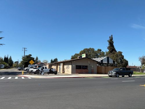 1305 N Main Street, Manteca, CA, 95336 | Card Image