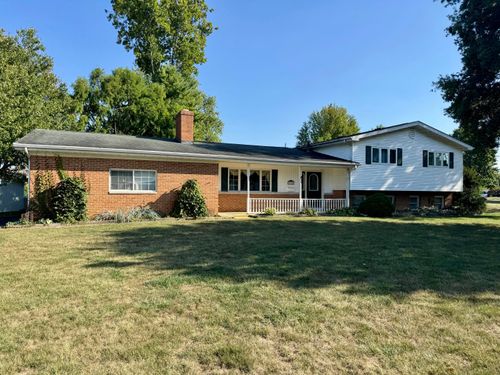 590 Garden Pkwy, Circleville, OH, 43113-1567 | Card Image
