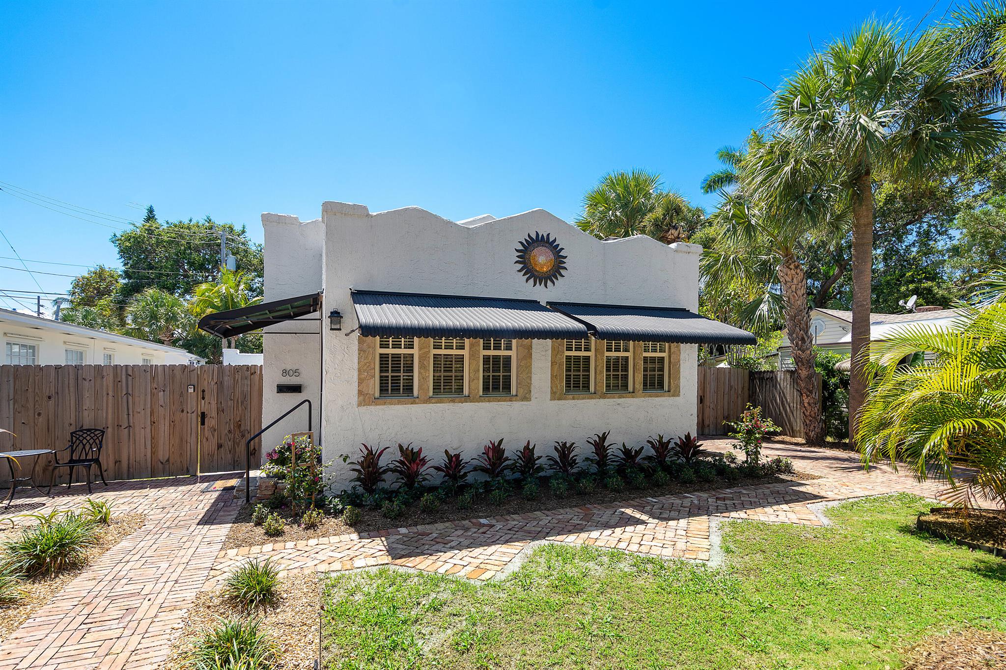 Lakeside Dr, Lake Worth, FL 33460