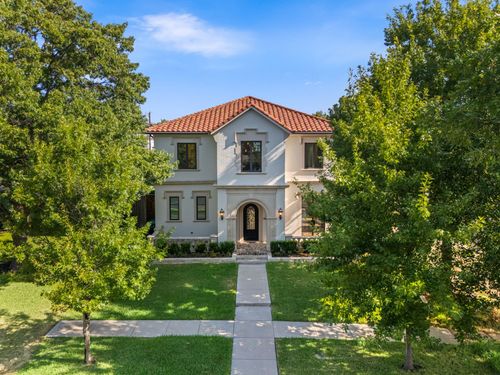 5616 Pershing Ave, Fort Worth, TX, 76107-4712 | Card Image