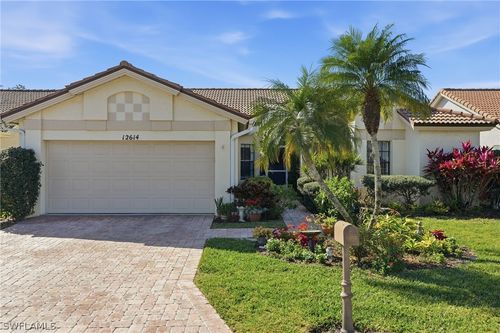 12614 Hunters Ridge Dr, BONITA SPRINGS, FL, 34135-3432 | Card Image