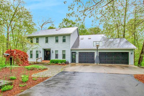 914 Wood Glen Ct, Norwalk, OH, 44857-9537 | Card Image