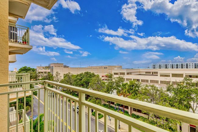 APT-510 - 610 Clematis St, Condo with 2 bedrooms, 2 bathrooms and null parking in West Palm Beach FL | Image 37
