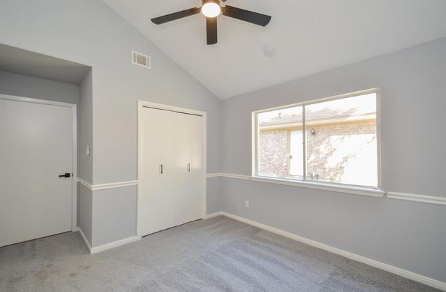 48 Artesia, Home with 3 bedrooms, 2 bathrooms and null parking in Conroe TX | Image 35