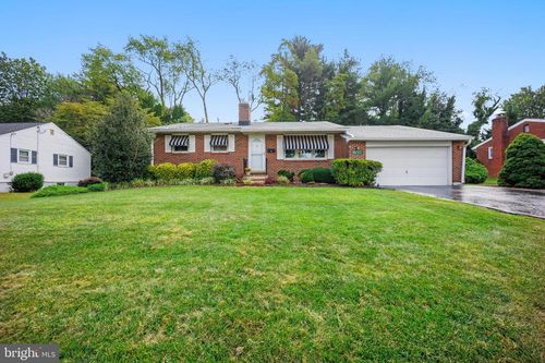 11 Hodgkins Pl, NEW CASTLE, DE, 19720-4707 | Card Image