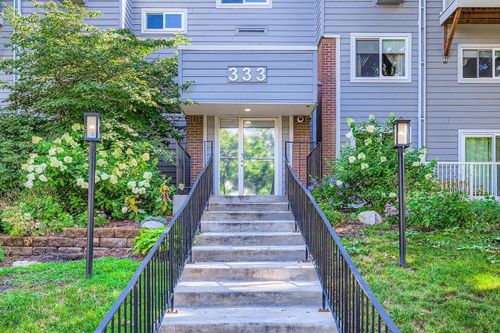 apt-308-333 8th St Se, Minneapolis, MN, 55414-1255 | Card Image