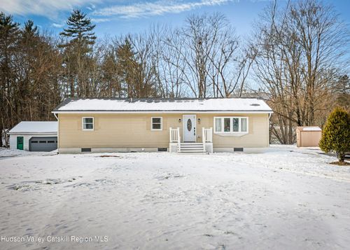 12 Eddy St, Saugerties, NY, 12477-3929 | Card Image