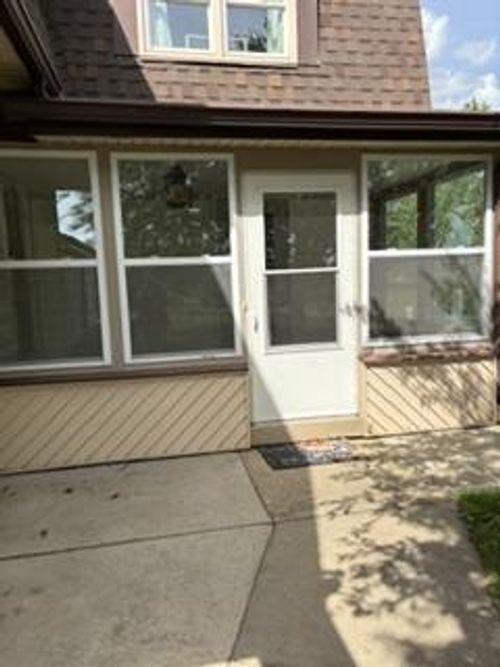 410 Saddle Ridge, Pacific, WI, 53901 | Card Image