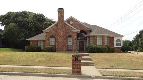 1902 Buffalo Bend Dr, Lewisville, TX, 75067-7423 | Card Image