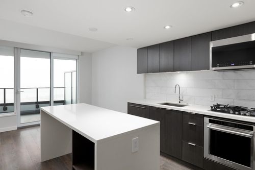 2109-8189 Cambie St, Vancouver, BC, V6P0G6 | Card Image