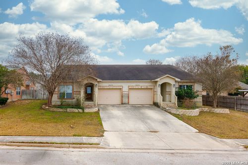 3029 Green Mountain Dr, New Braunfels, TX, 78130-7018 | Card Image