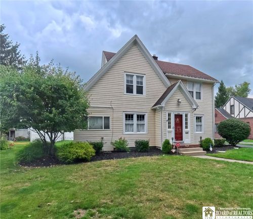 210 Arlington Ave, Jamestown, NY, 14701-2106 | Card Image