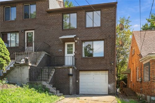 7538 Vernon St, Swissvale, PA, 15218 | Card Image