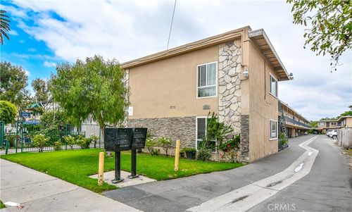 1003 W Bishop St, Santa Ana, CA, 92703-4877 | Card Image