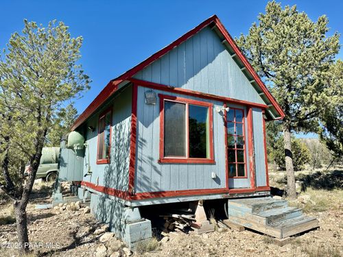 30425 W Conejo Rd, Seligman, AZ, 86337 | Card Image