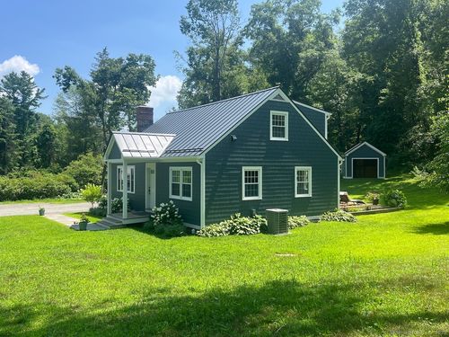 331 Calkinstown Rd, Sharon, CT, 06069-2107 | Card Image